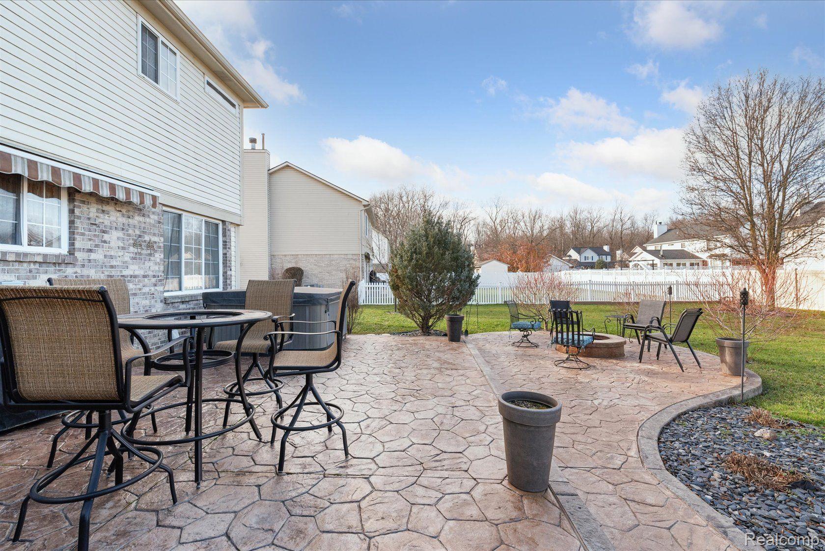 25088 WEEPING WILLOW Drive