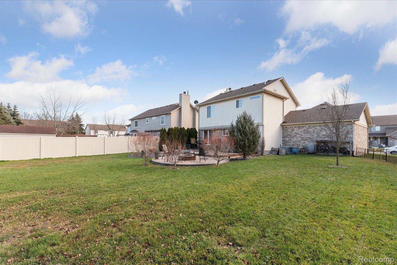 25088 WEEPING WILLOW Drive