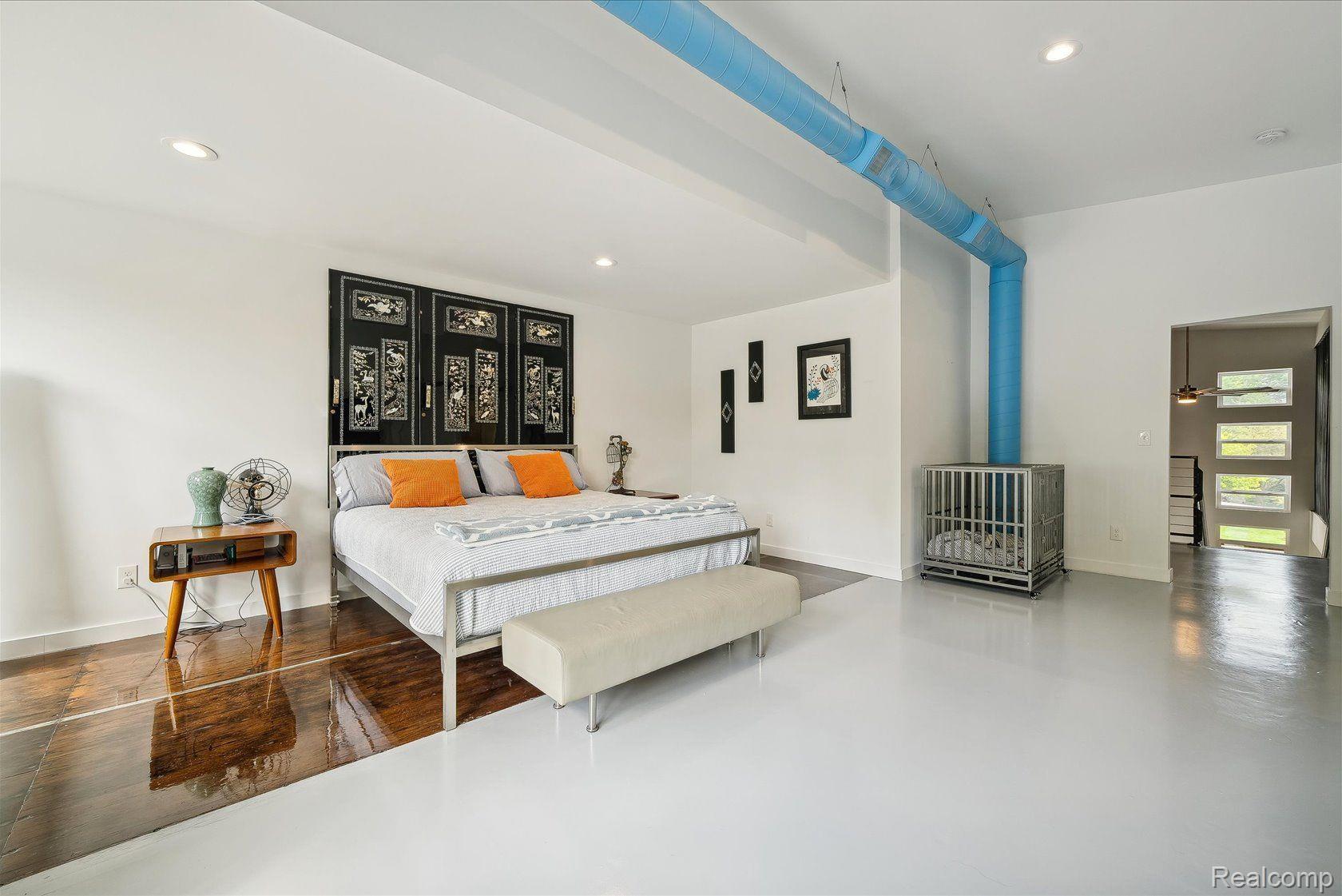 708 Wellesley Avenue