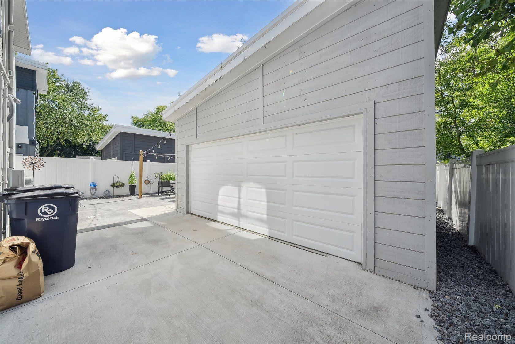 708 Wellesley Avenue