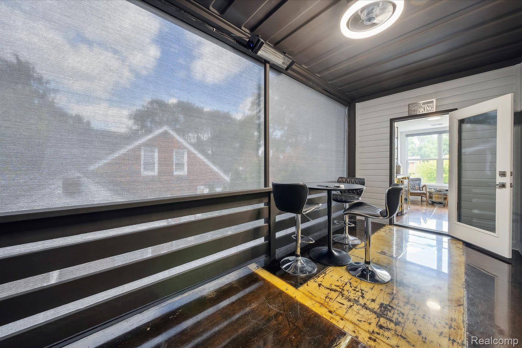 708 Wellesley Avenue