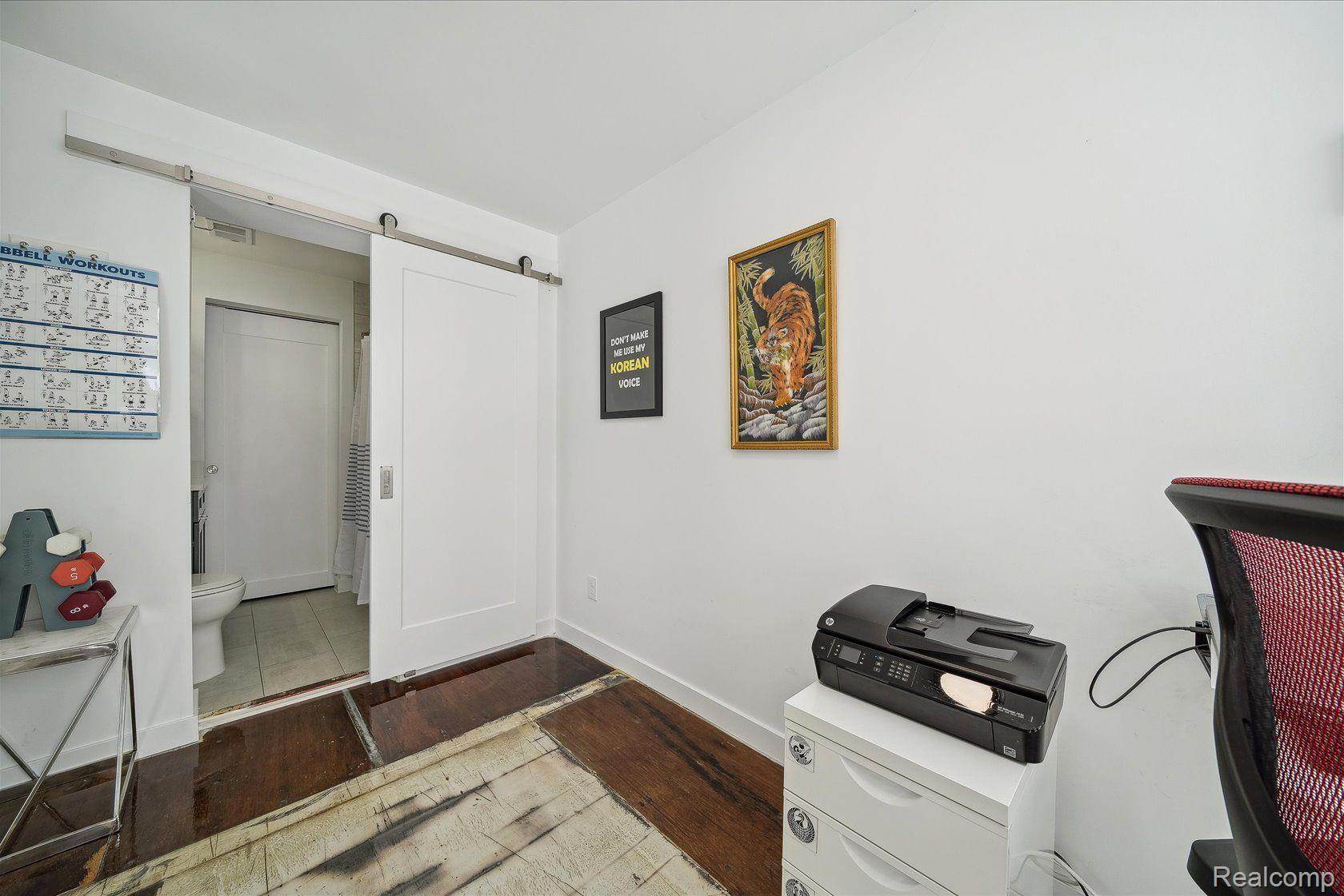 708 Wellesley Avenue