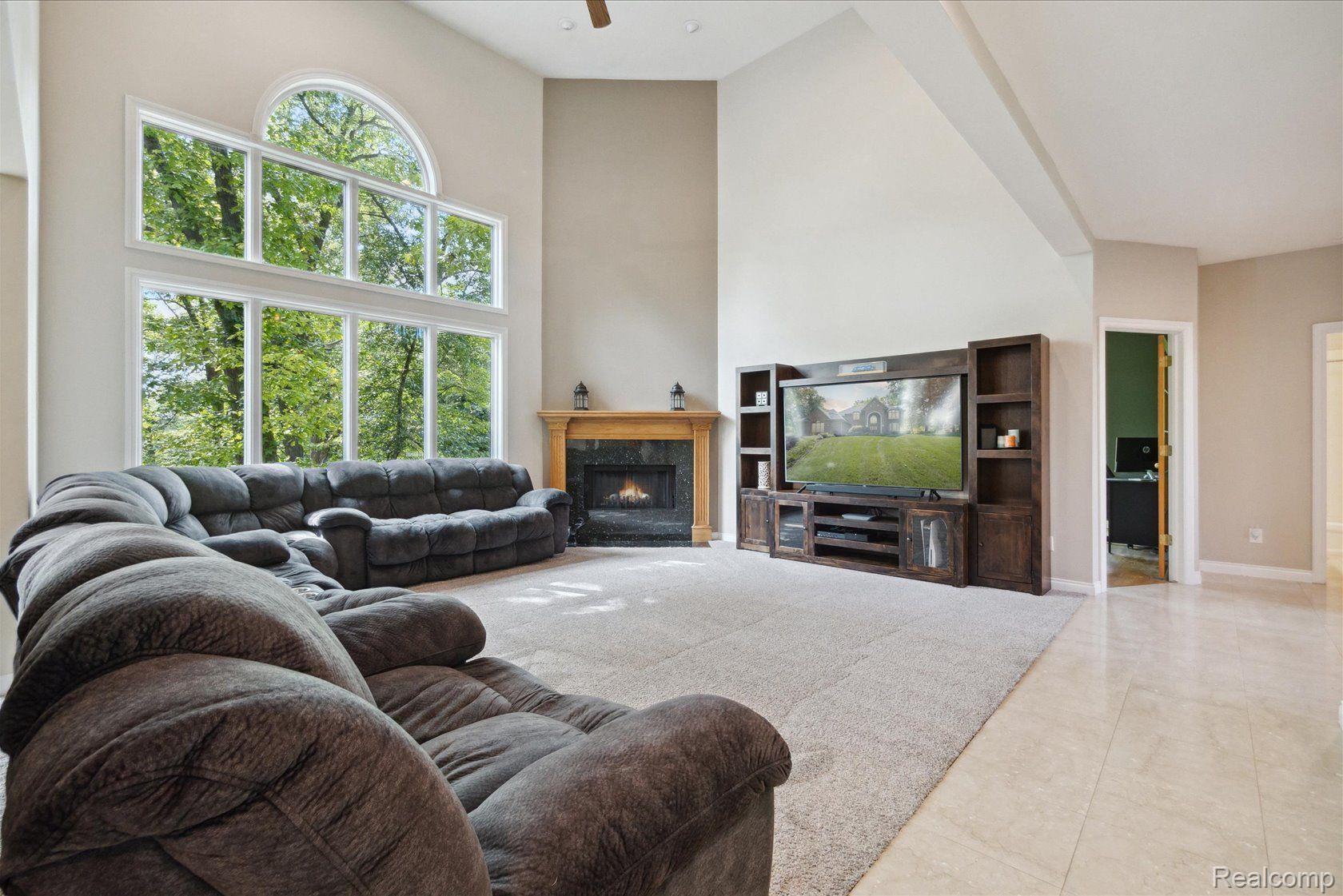 4278 DOMINION Boulevard