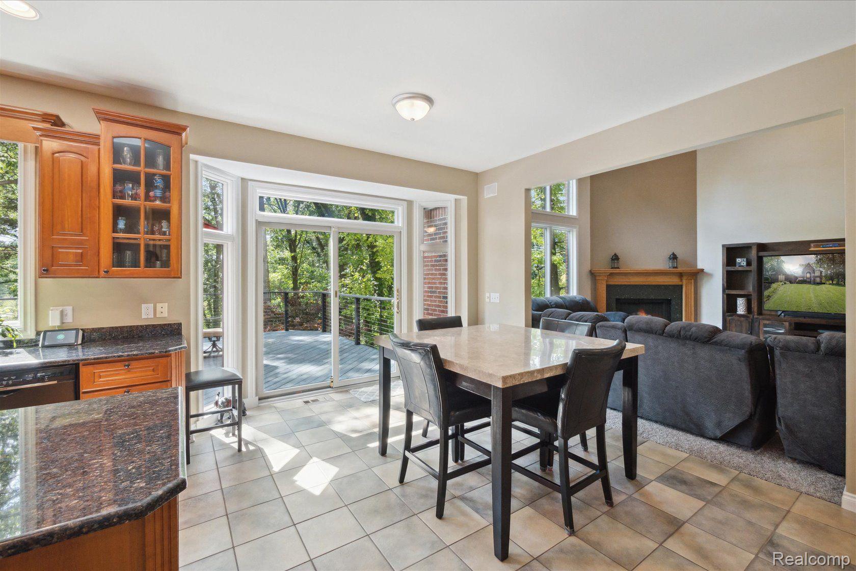 4278 DOMINION Boulevard