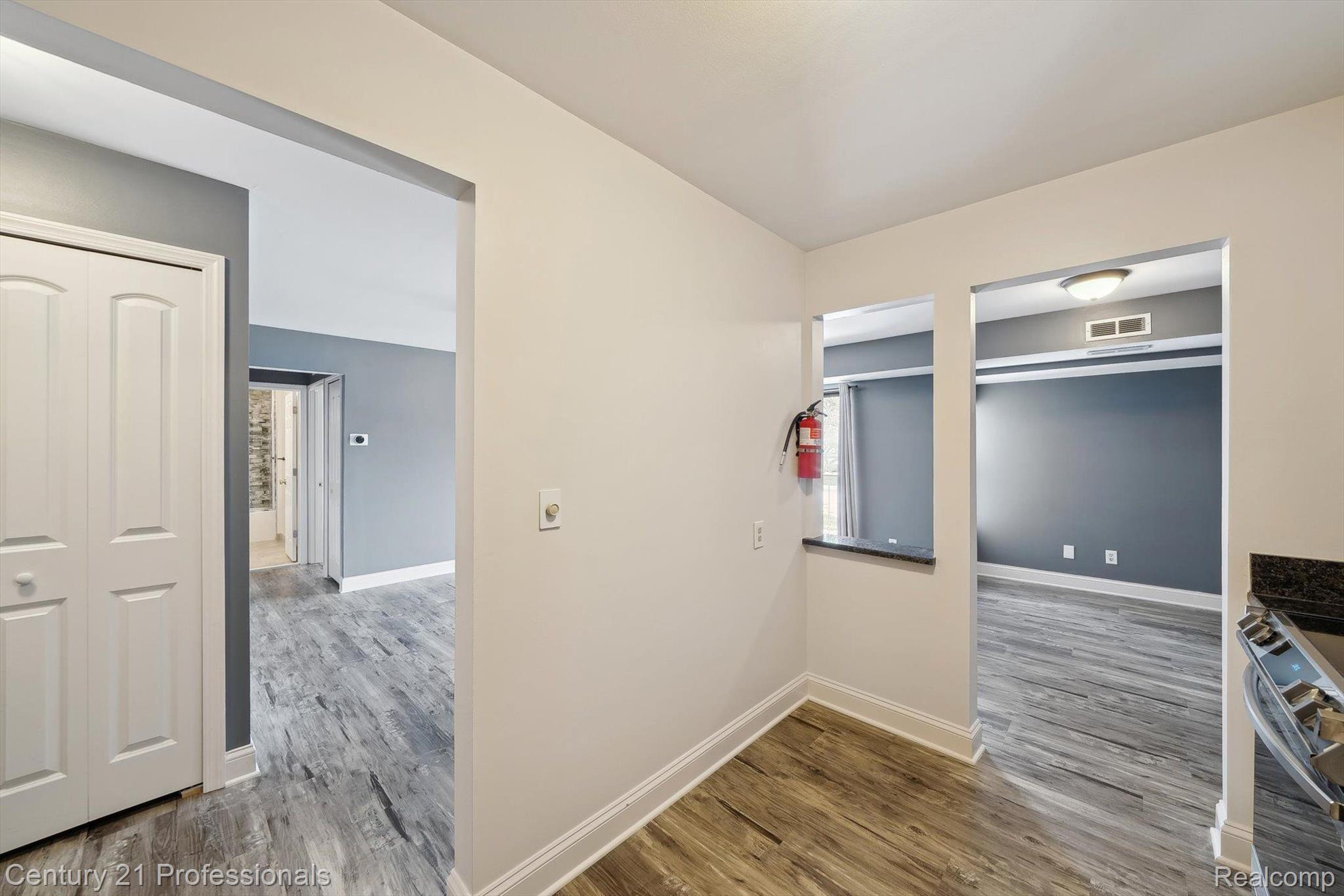 30535 W 14 MILE Road 20