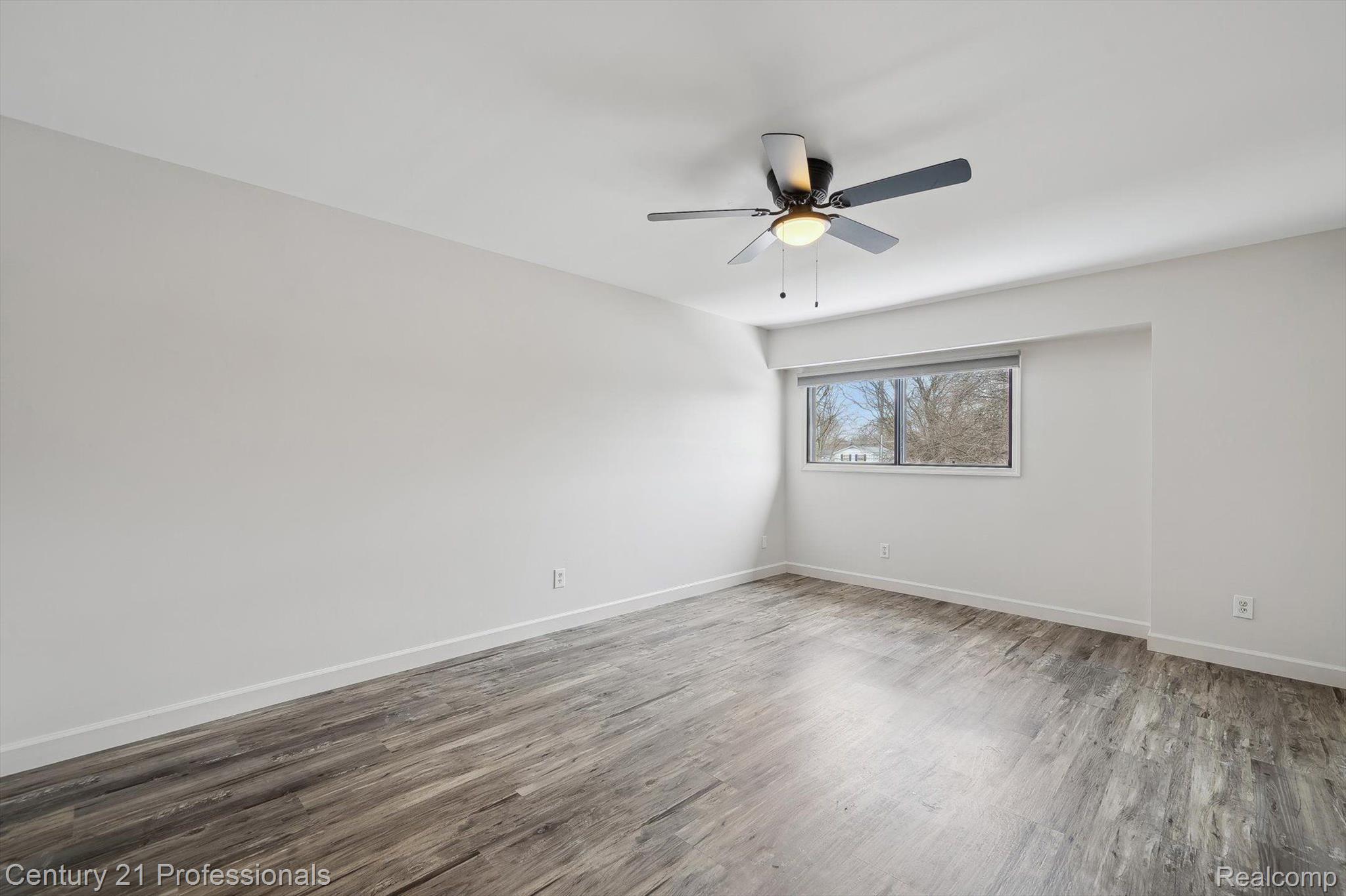 30535 W 14 MILE Road 20