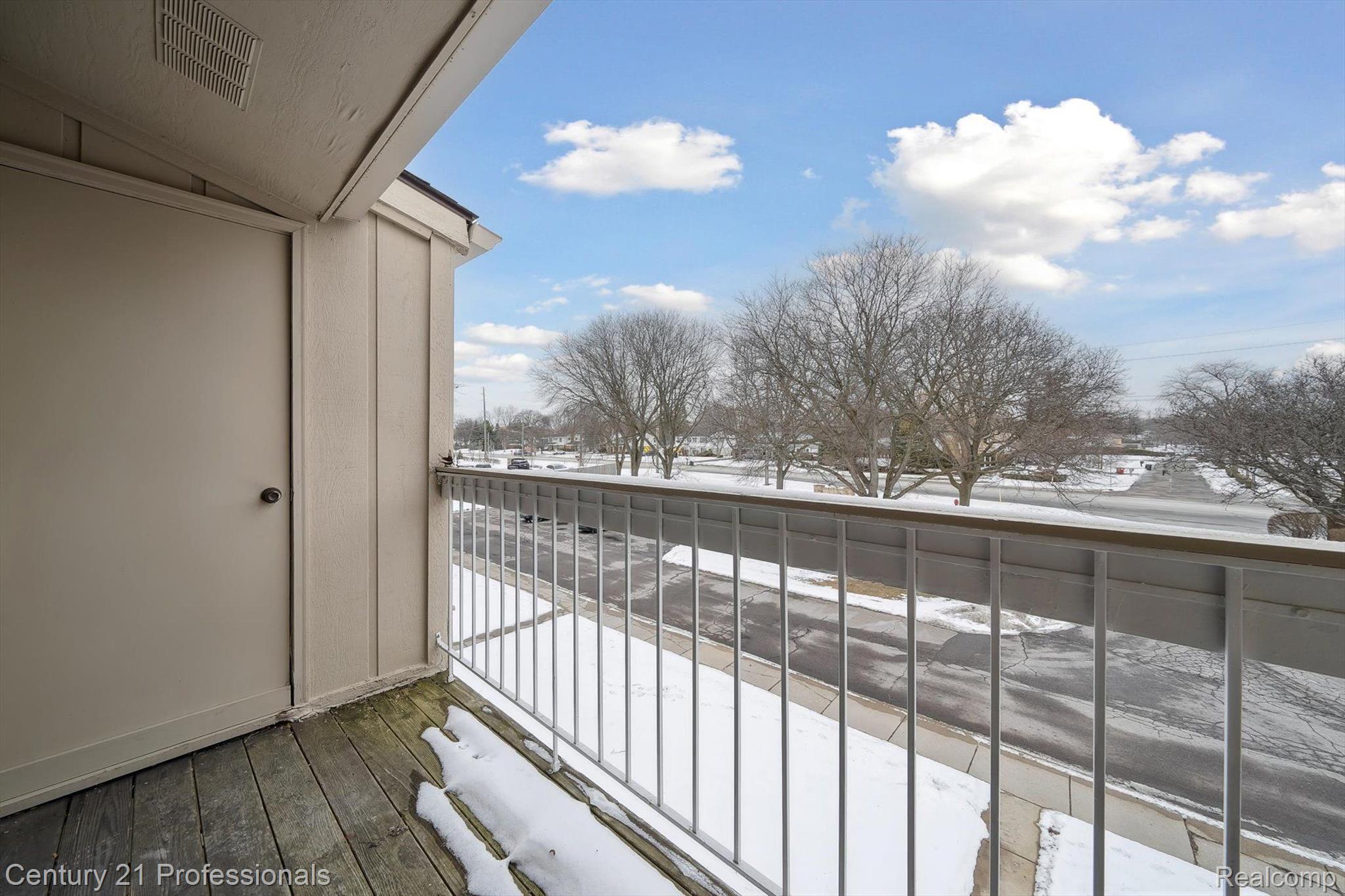 30535 W 14 MILE Road 20