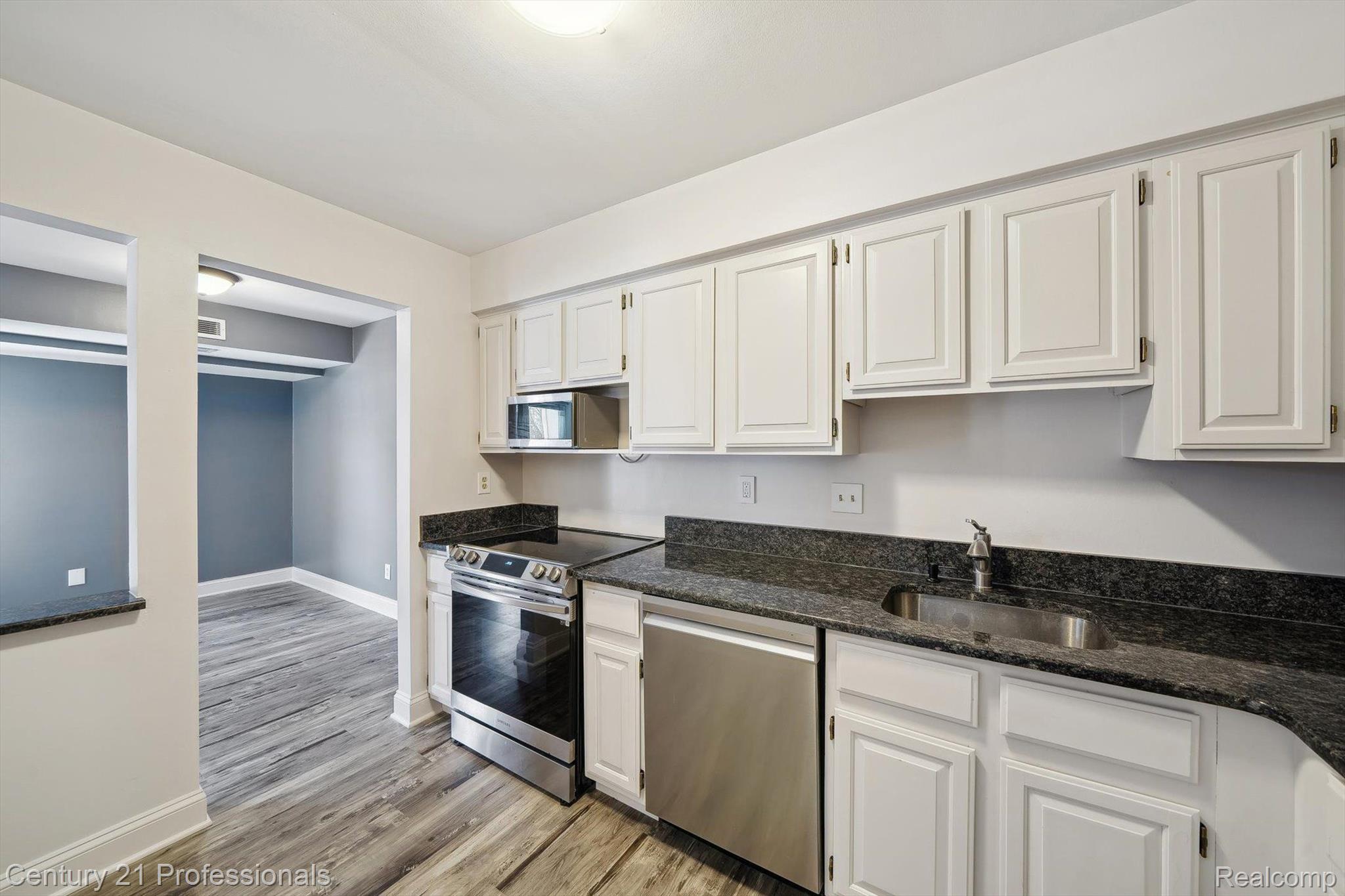 30535 W 14 MILE Road 20
