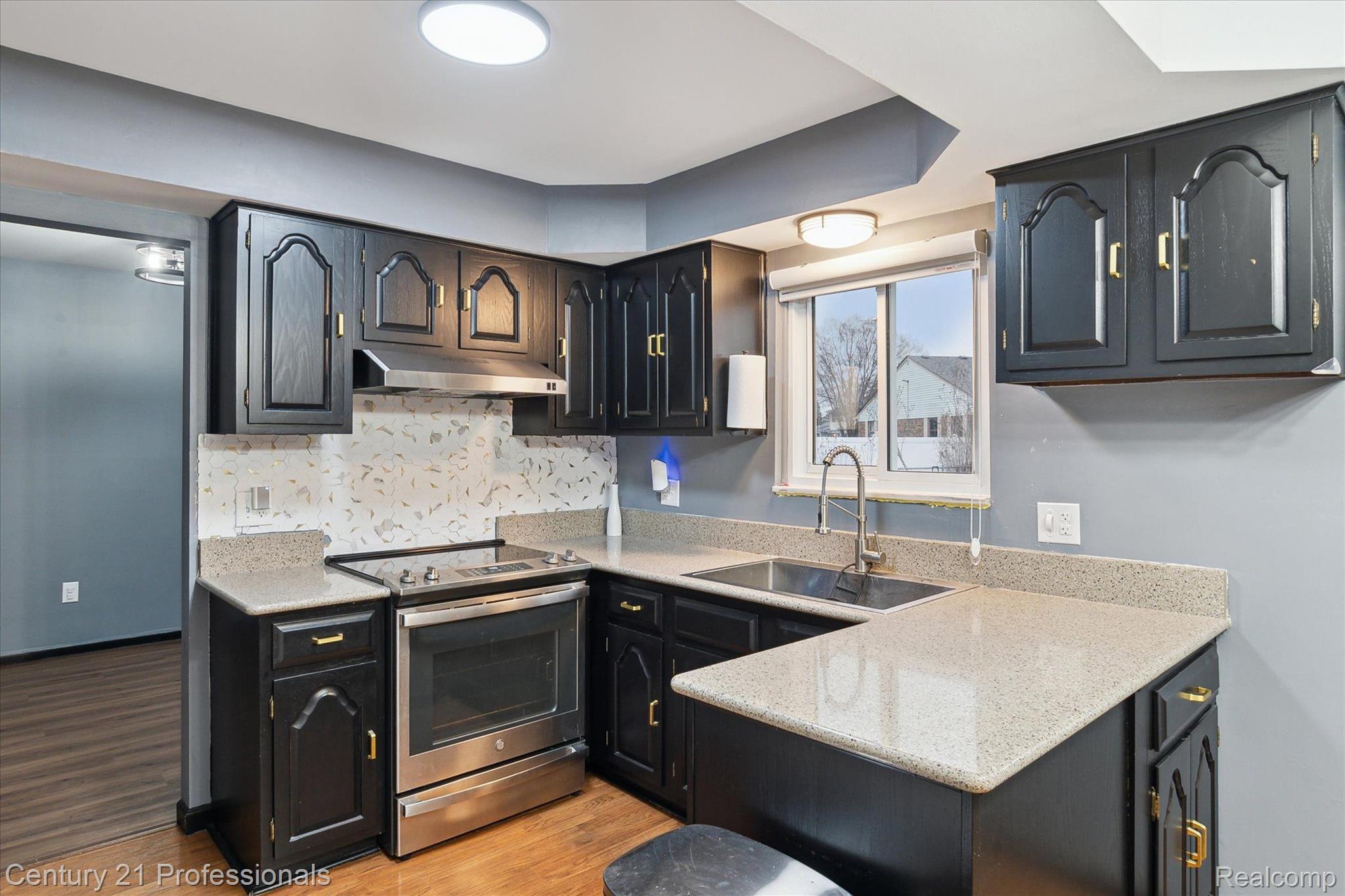 2133 S Cavalier Drive