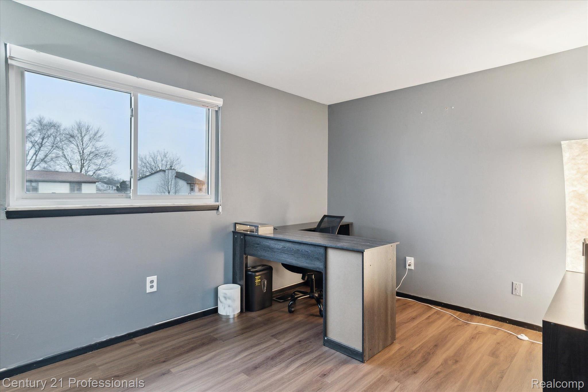 2133 S Cavalier Drive