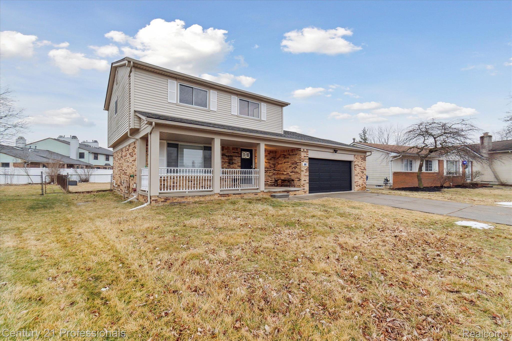 2133 S Cavalier Drive