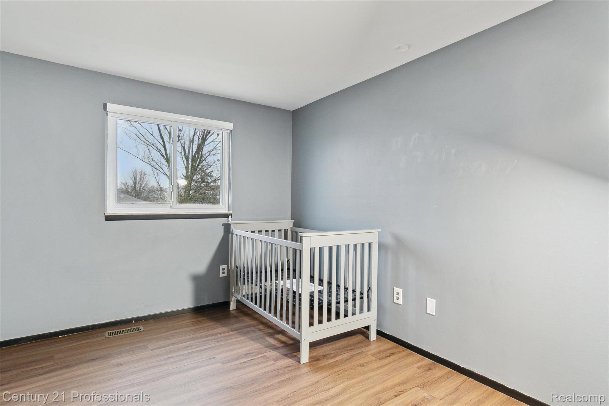 2133 S Cavalier Drive