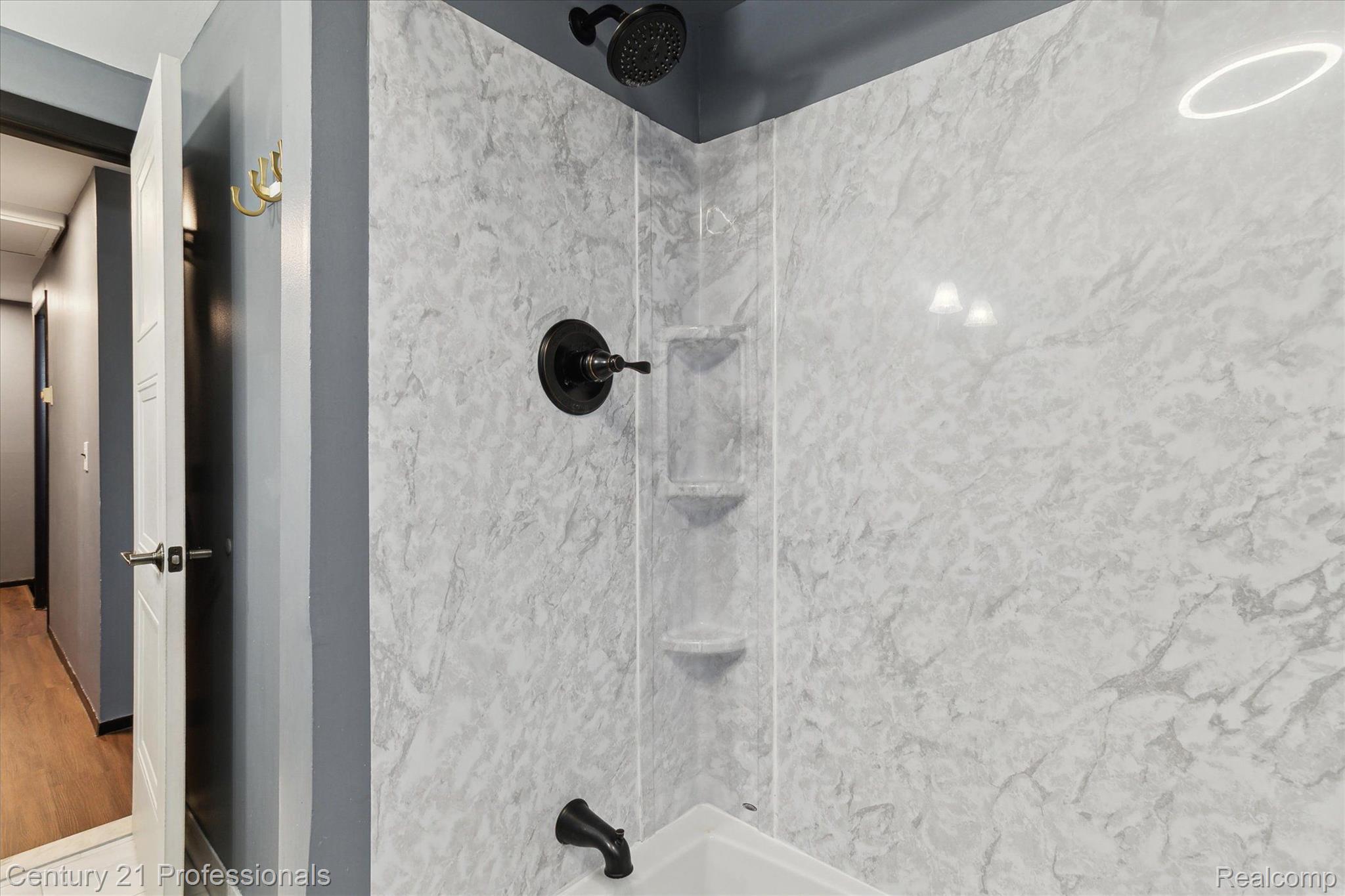 2133 S Cavalier Drive