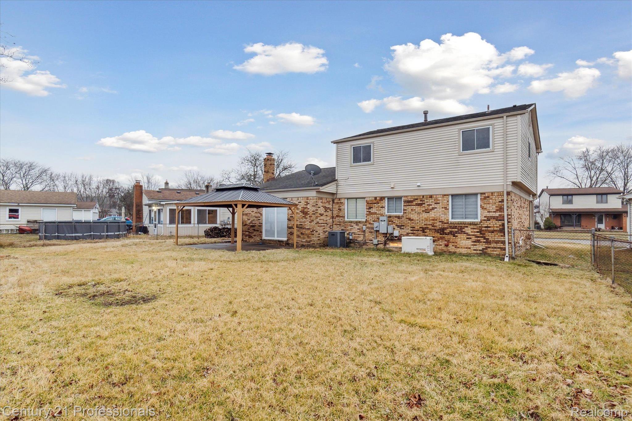 2133 S Cavalier Drive