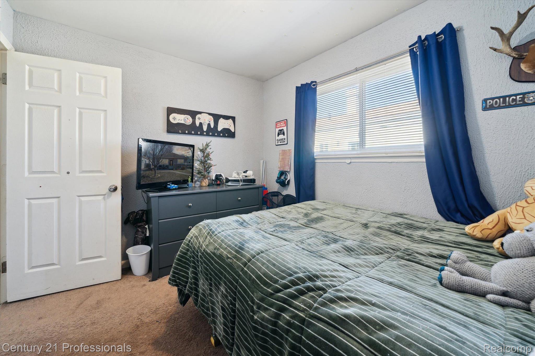 11676 KINLOCH