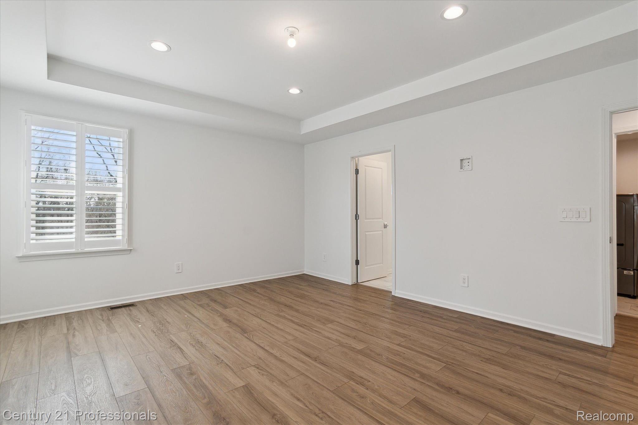2843 DILLON Drive