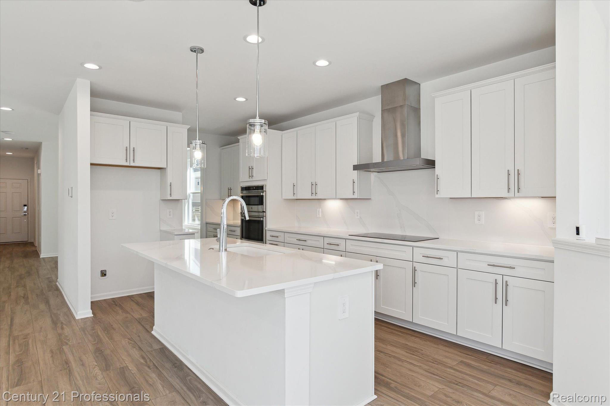 2843 DILLON Drive