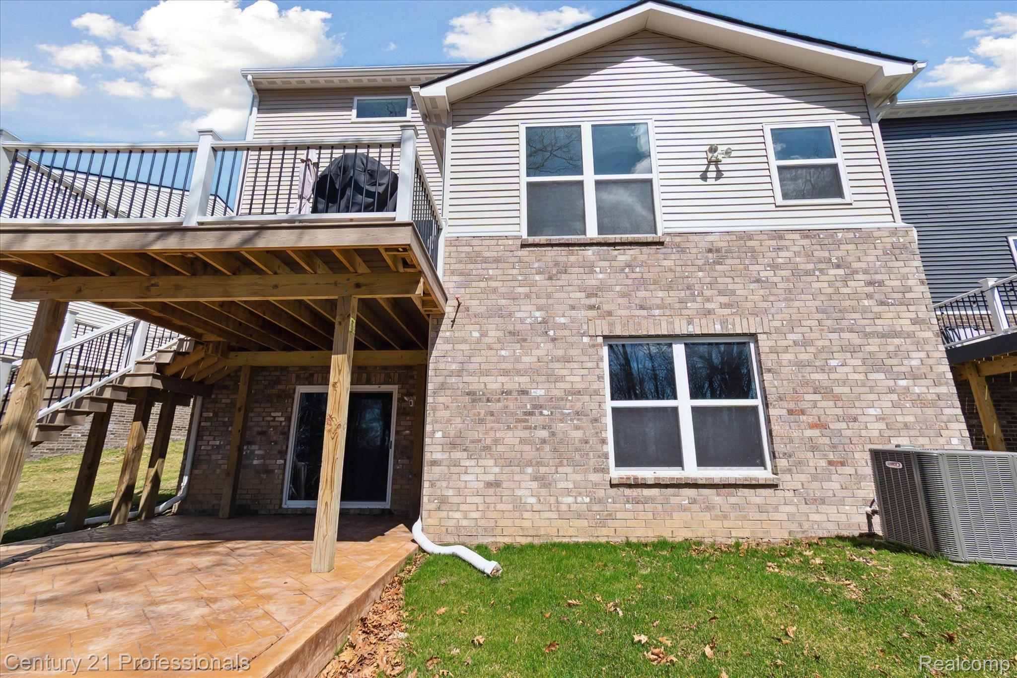 2843 DILLON Drive