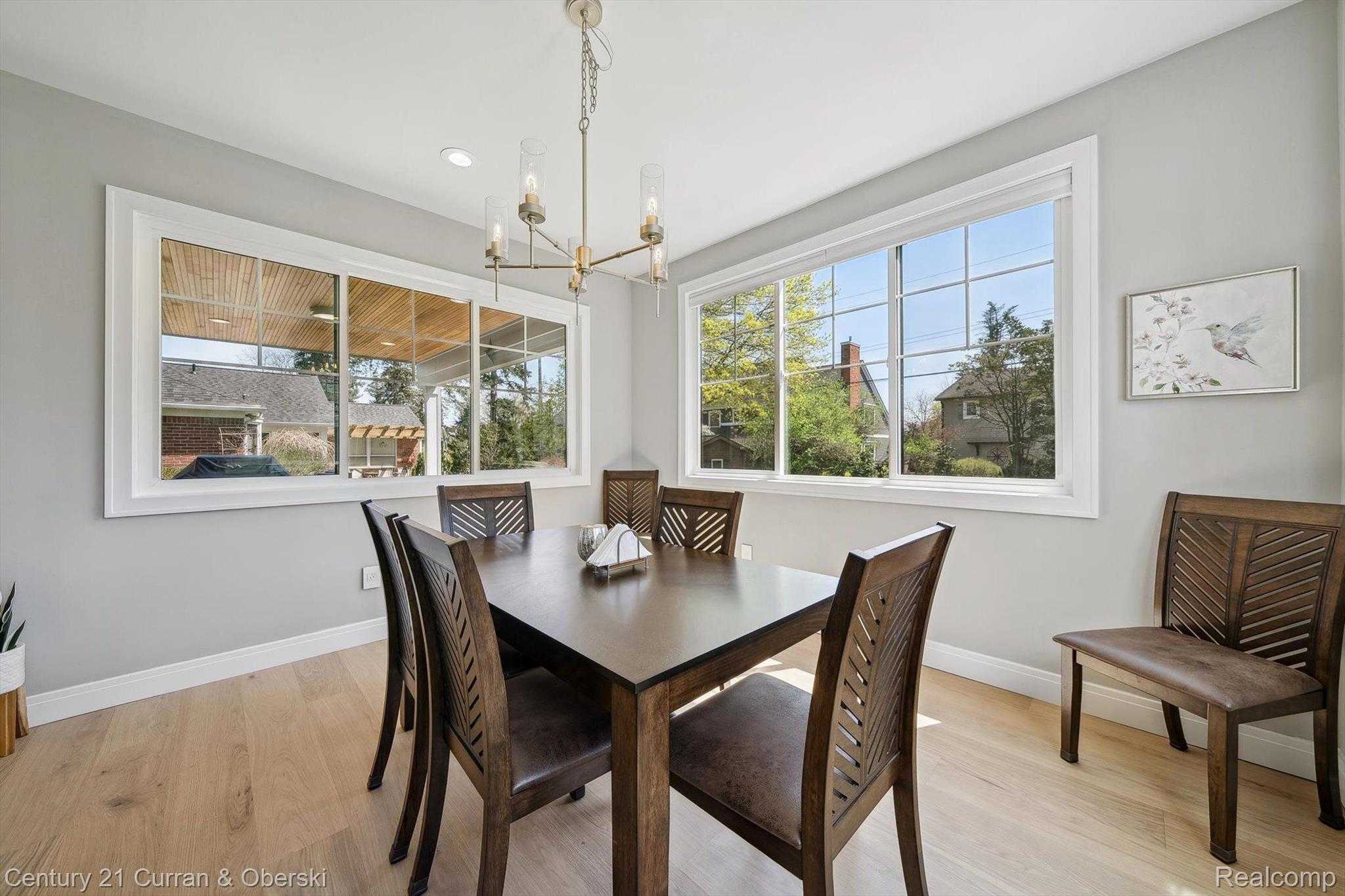 1663 FAIRWAY Drive
