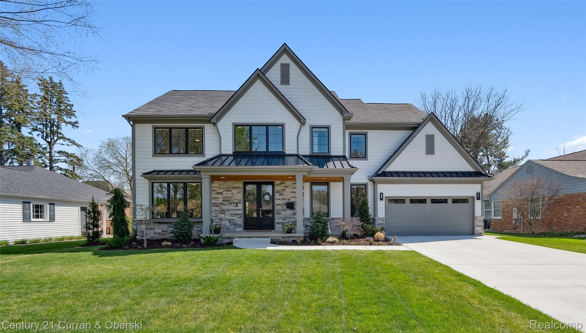 1663 FAIRWAY Drive