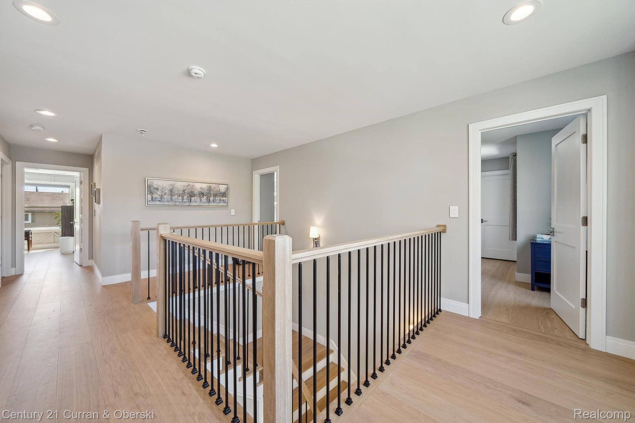 1663 FAIRWAY Drive
