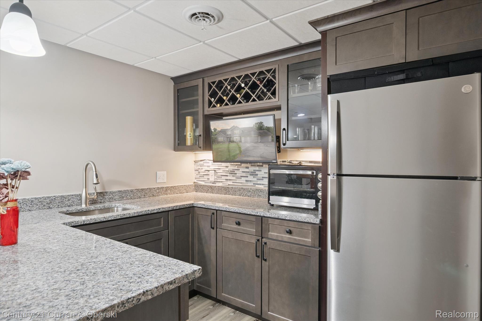 4025 Forest Edge Drive