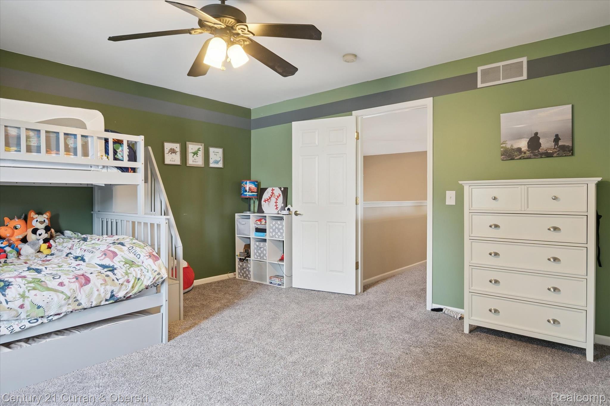 4025 Forest Edge Drive