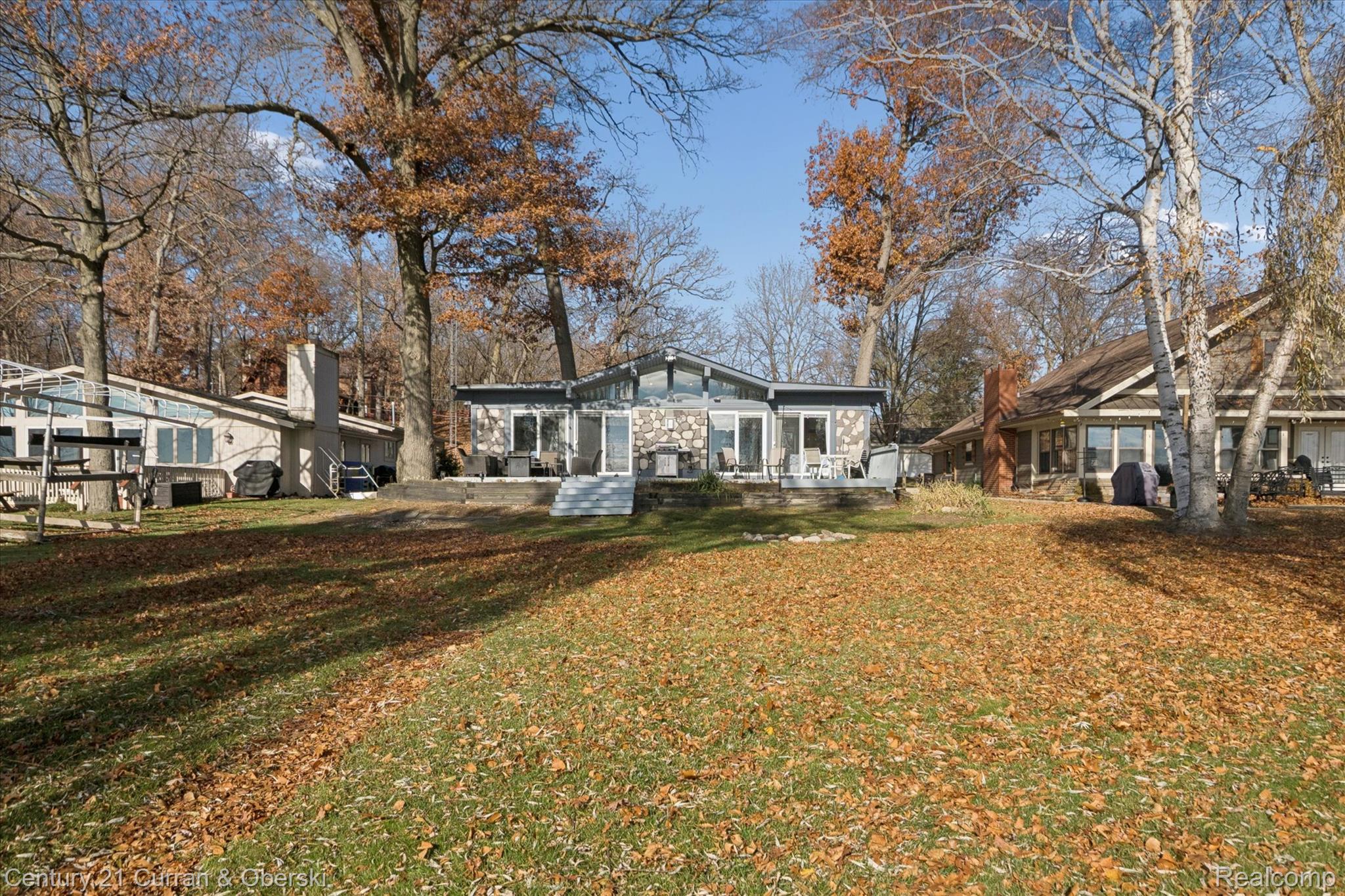 2662 Vineyard Lane