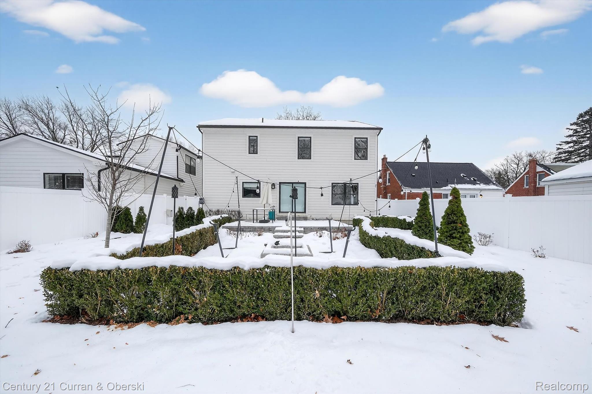 2217 N Wilson Avenue