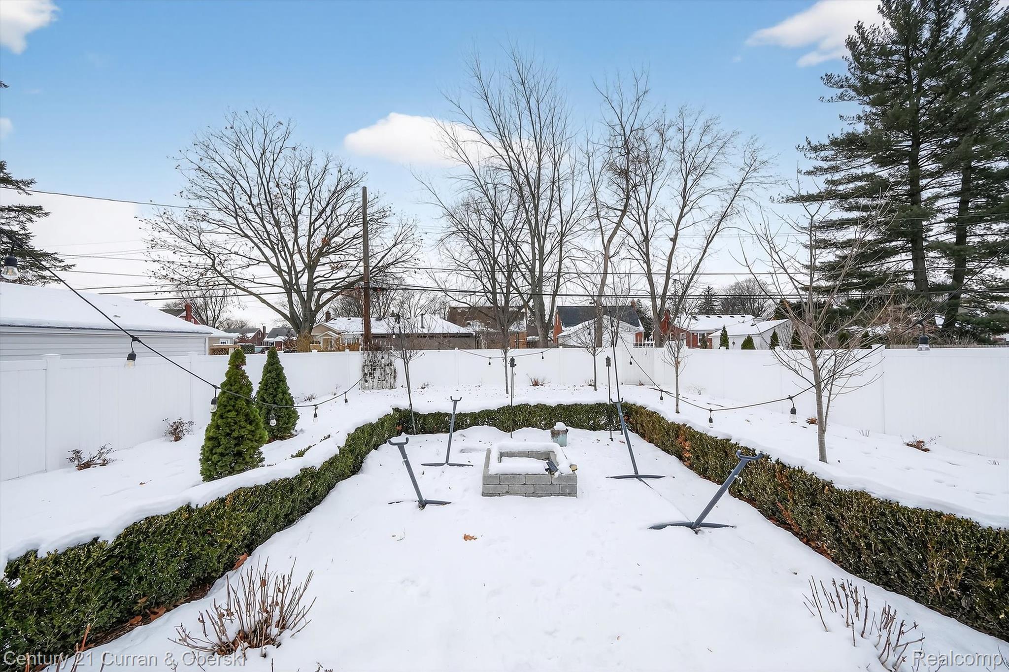 2217 N Wilson Avenue