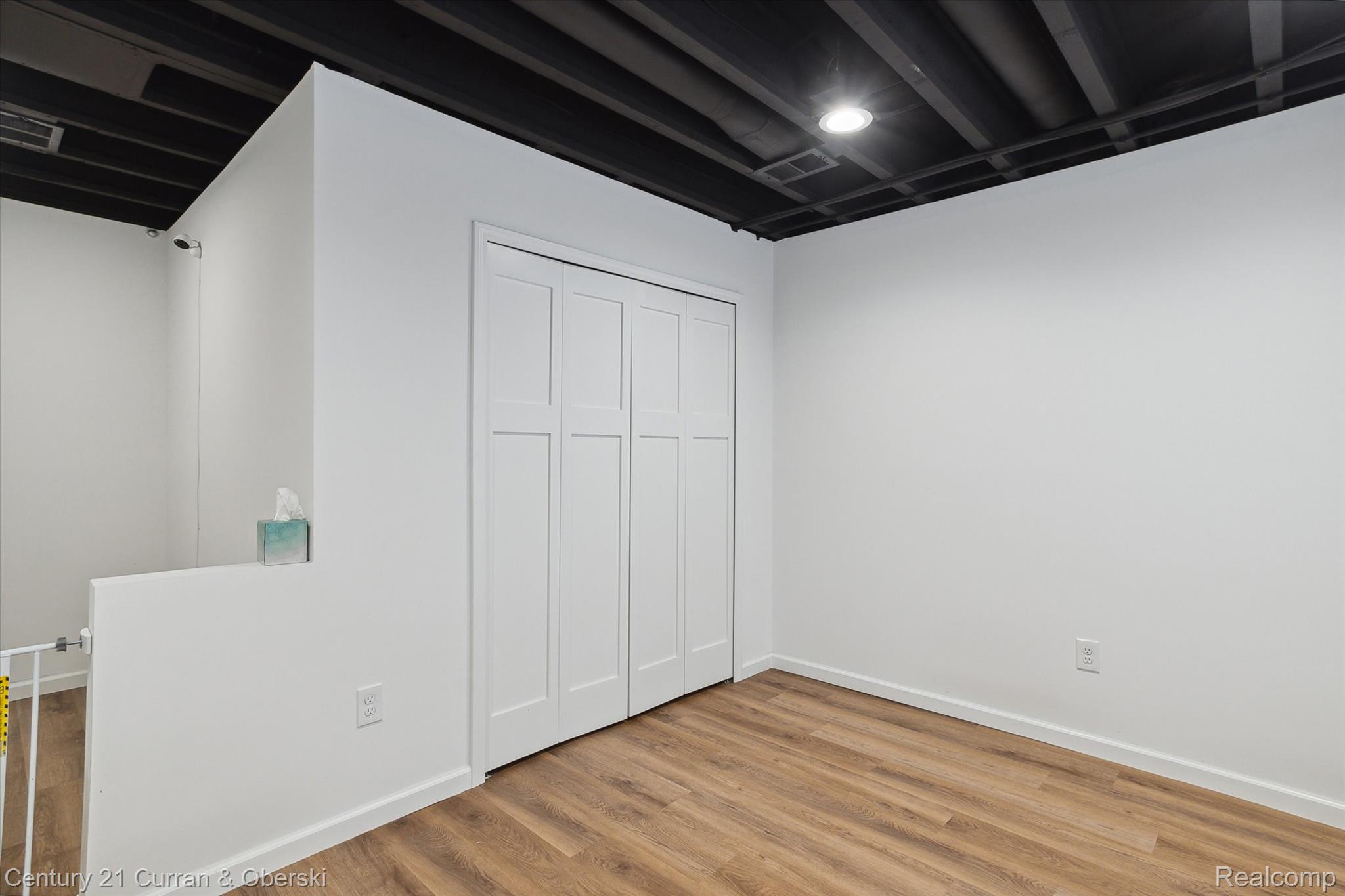 2217 N Wilson Avenue