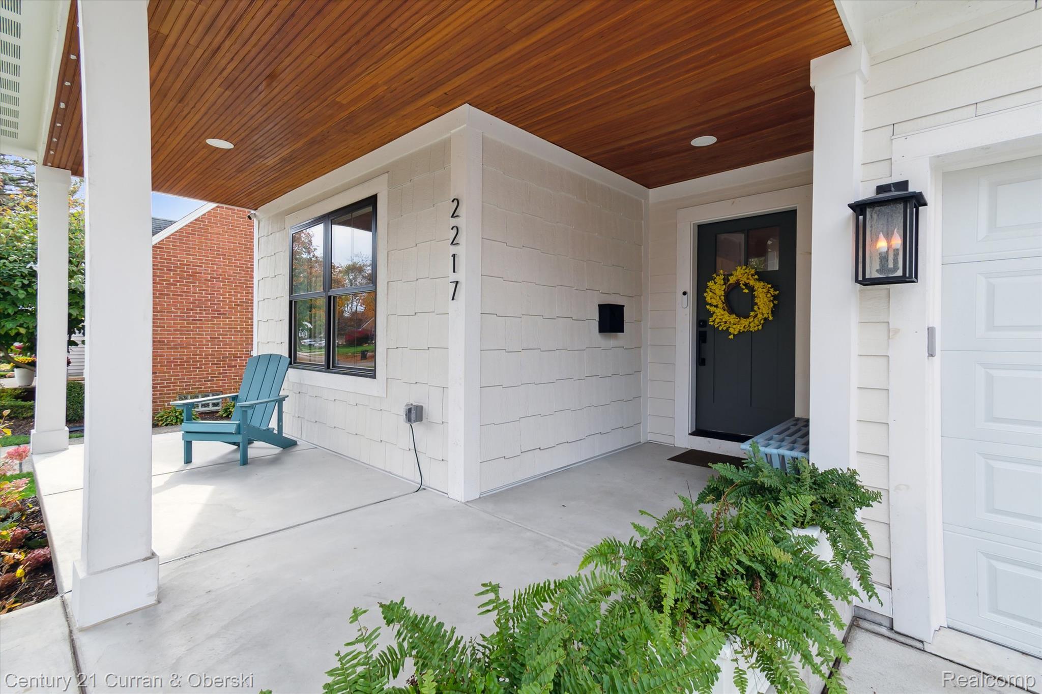 2217 N Wilson Avenue