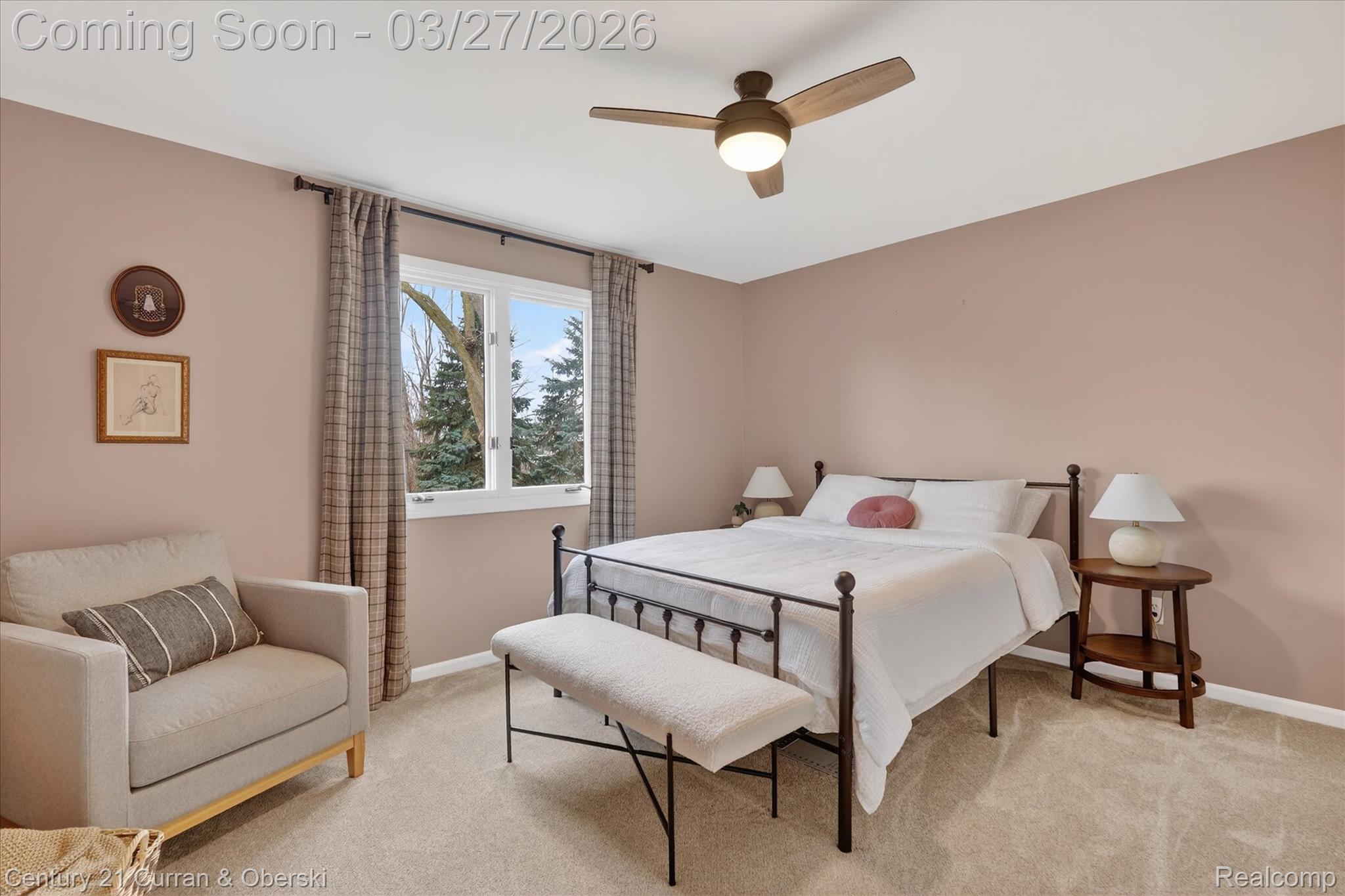 1698 Farnborough Drive