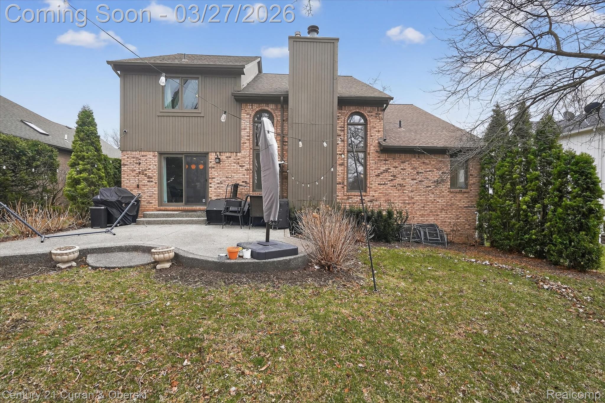 1698 Farnborough Drive