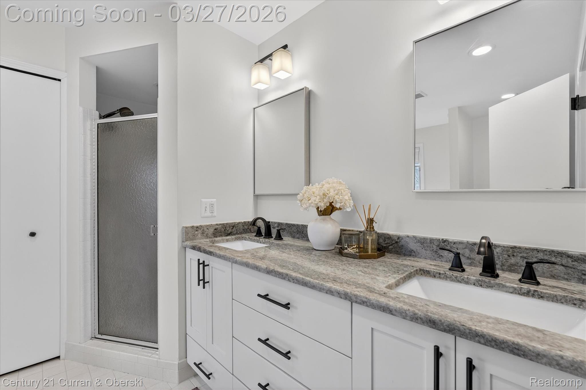 1698 Farnborough Drive