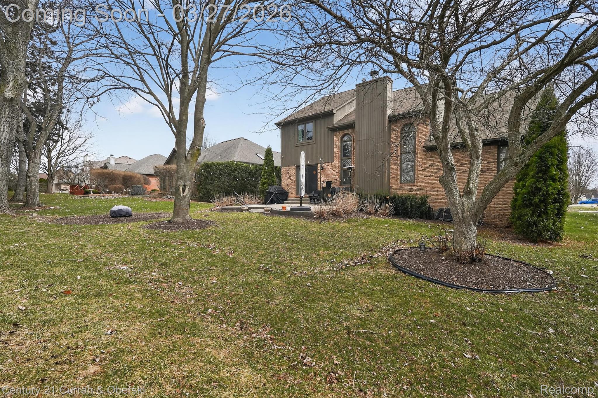 1698 Farnborough Drive