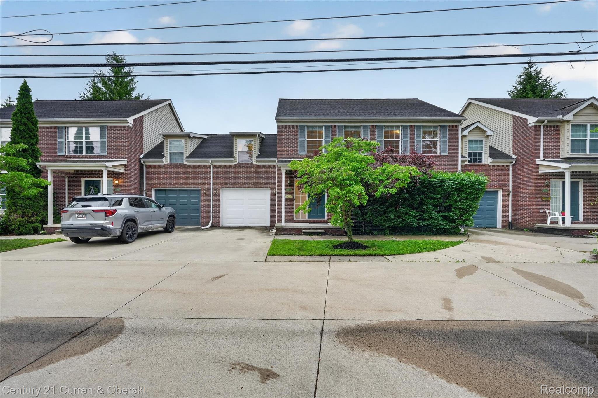 3813 Rochester Road