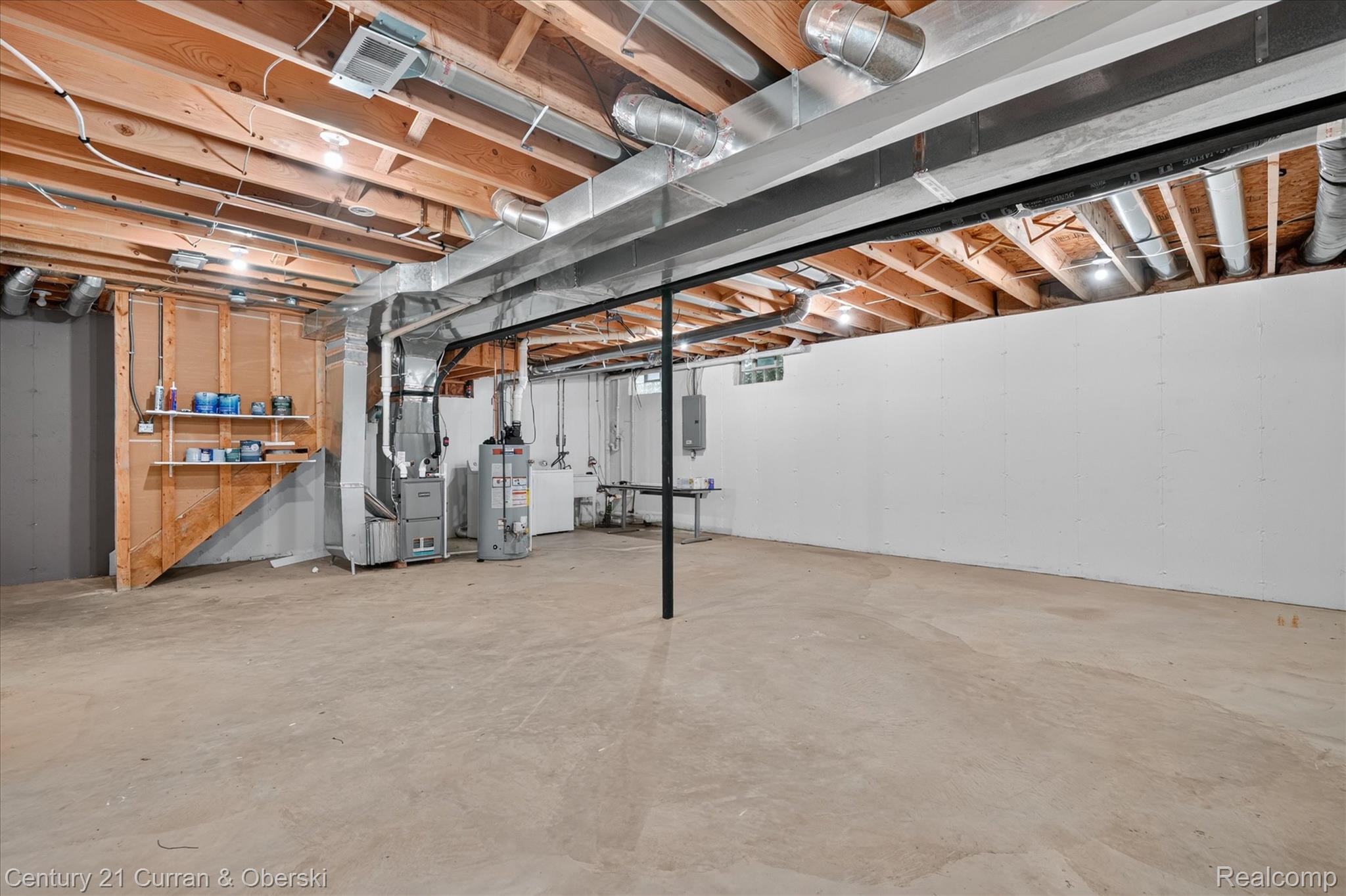 3813 Rochester Road