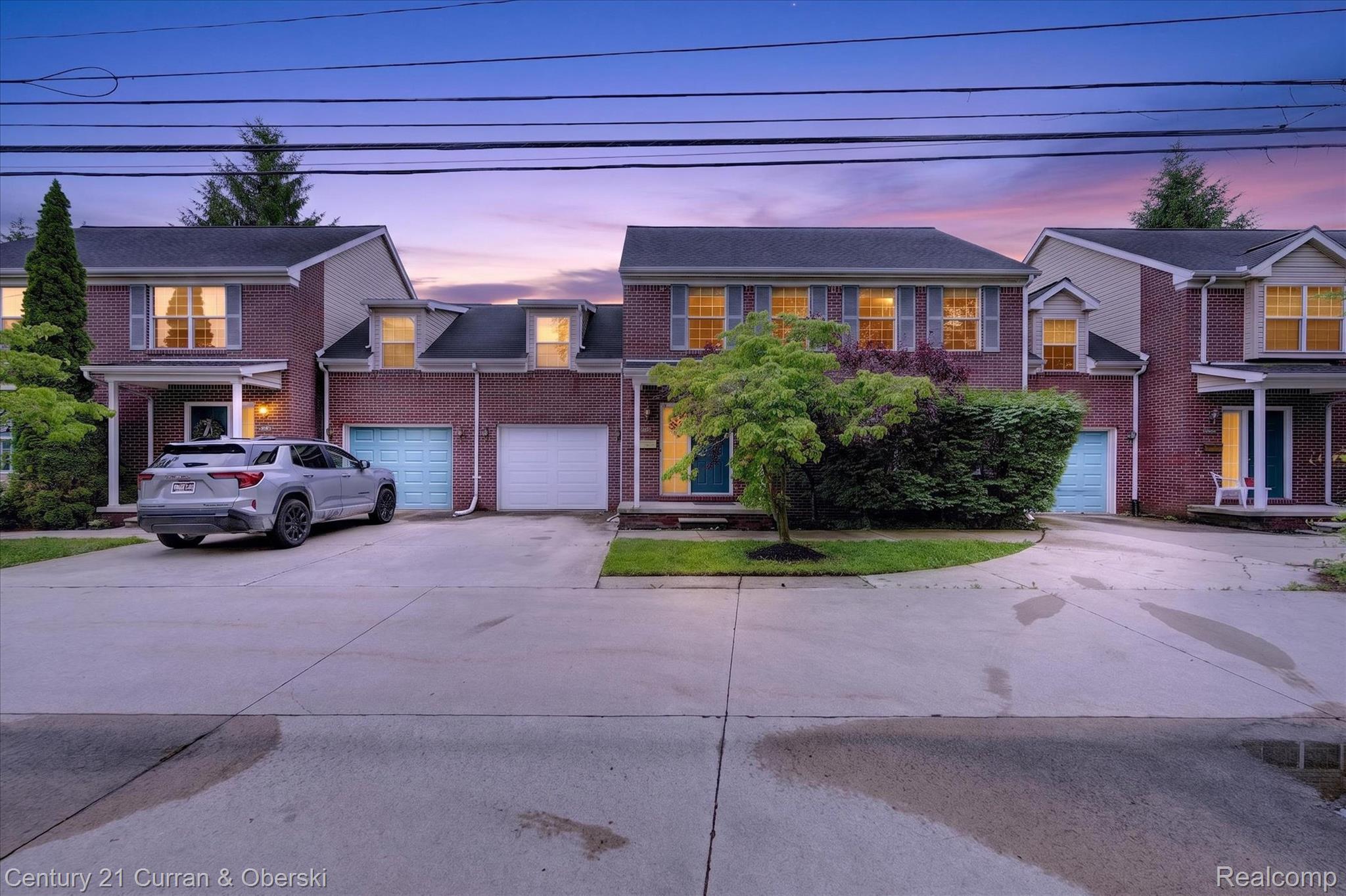 3813 Rochester Road