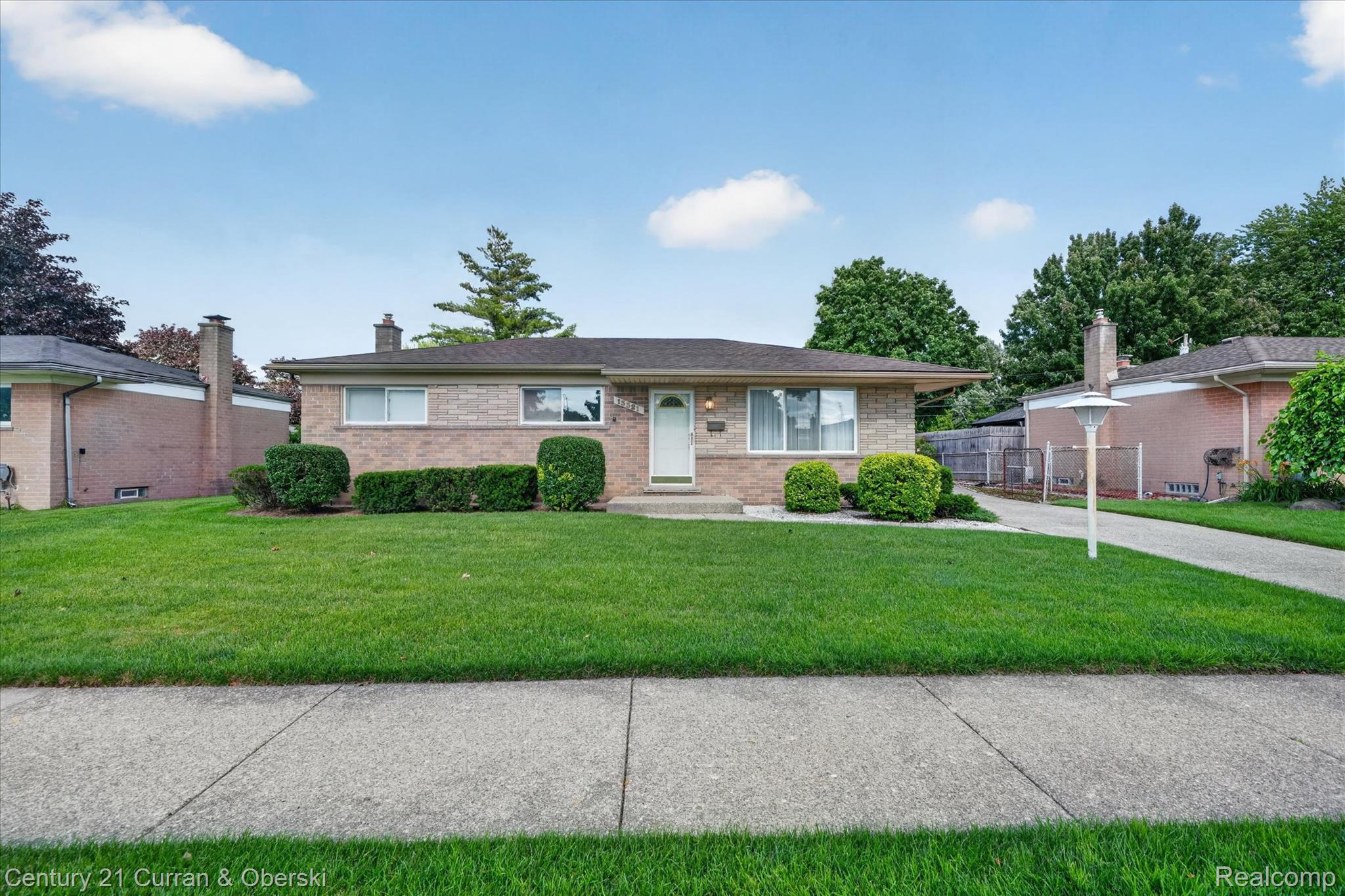 13321 Perry Circle