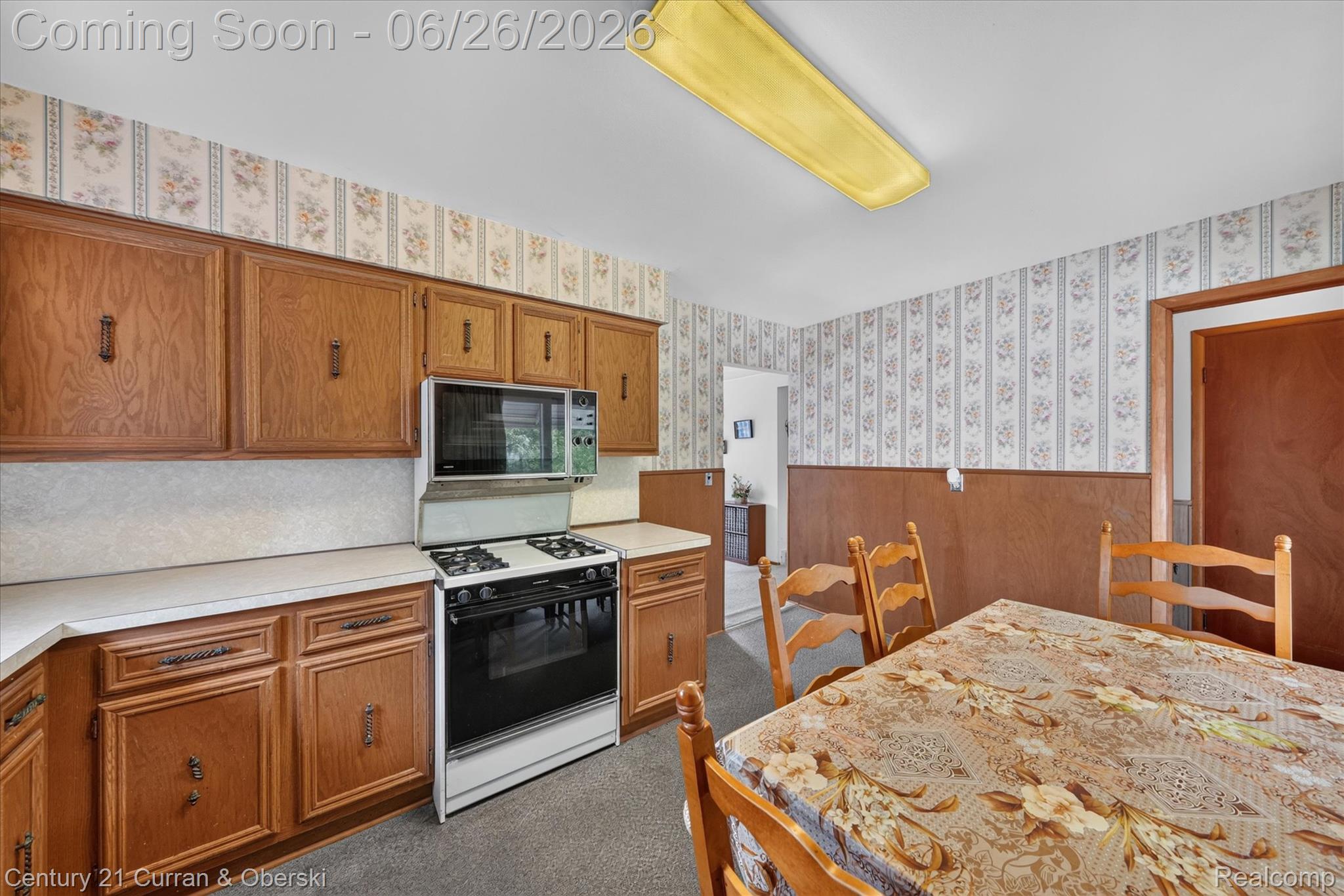13321 Perry Circle