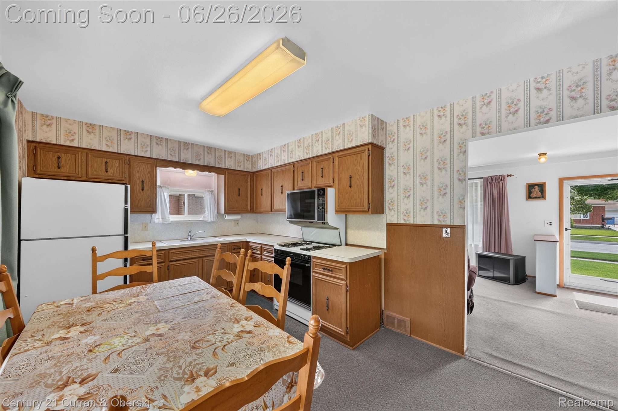 13321 Perry Circle