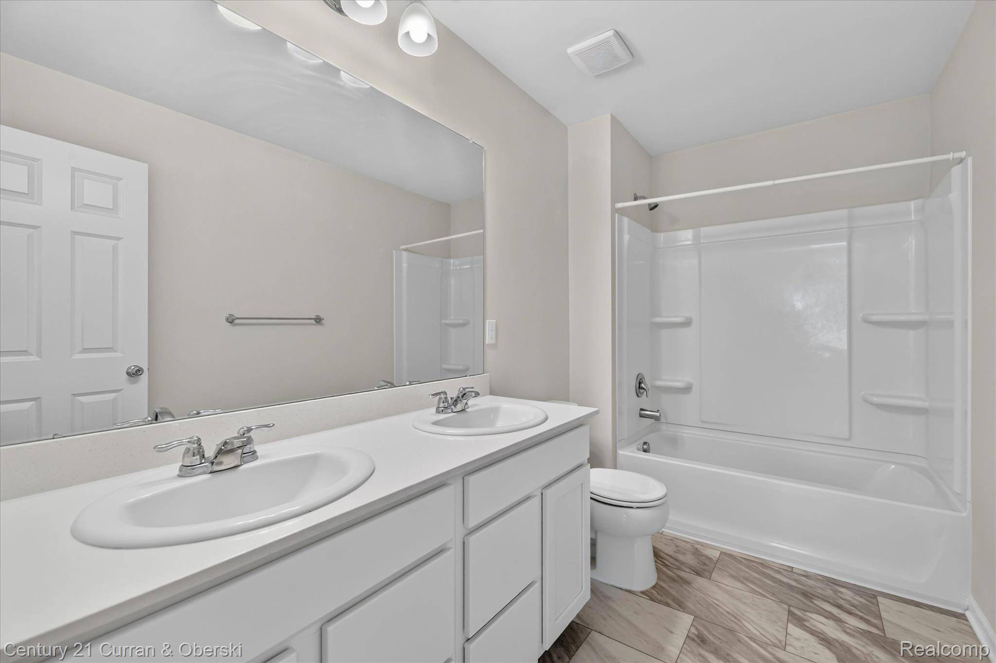 8404 Capstone Drive