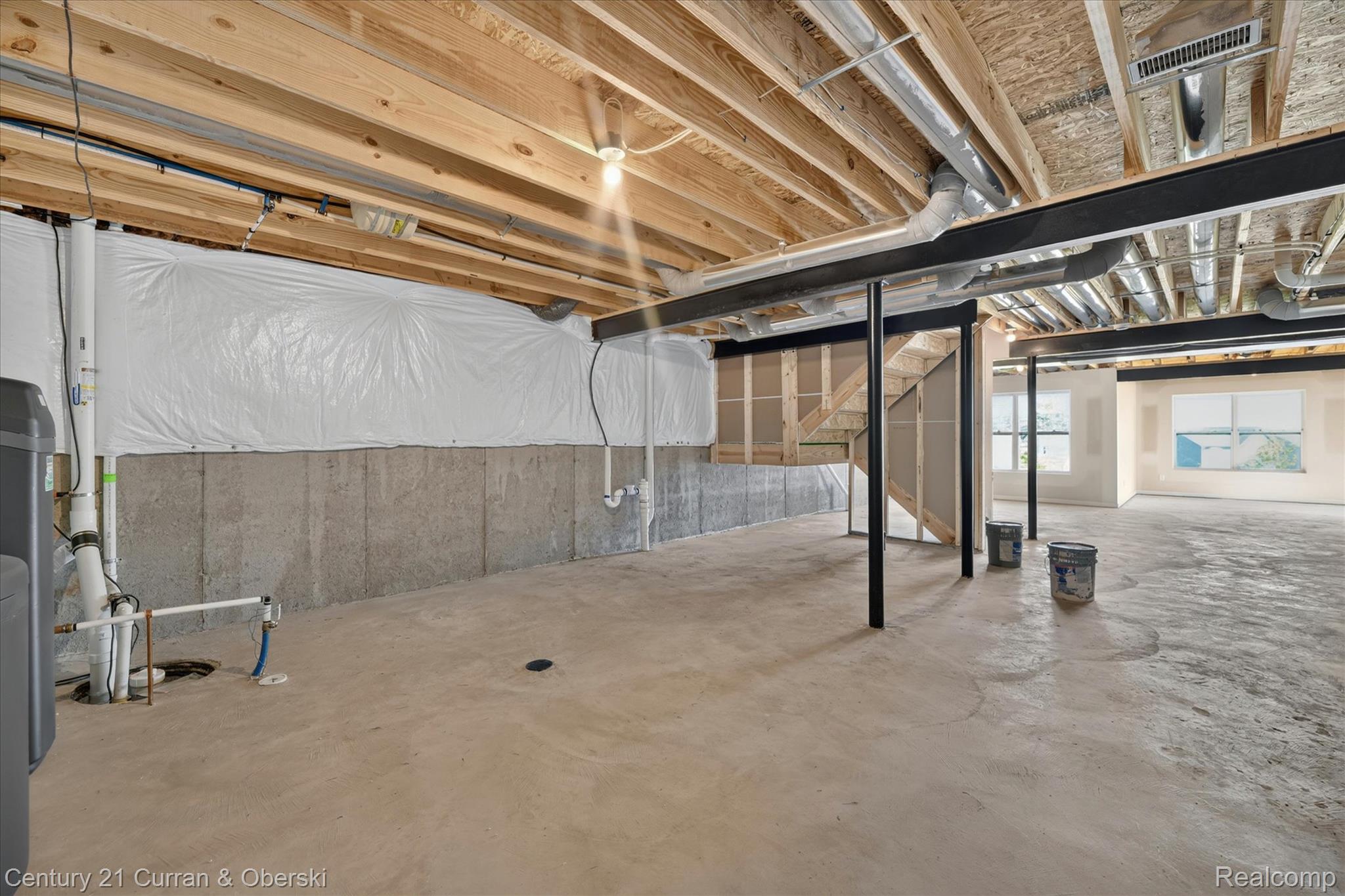 8404 Capstone Drive