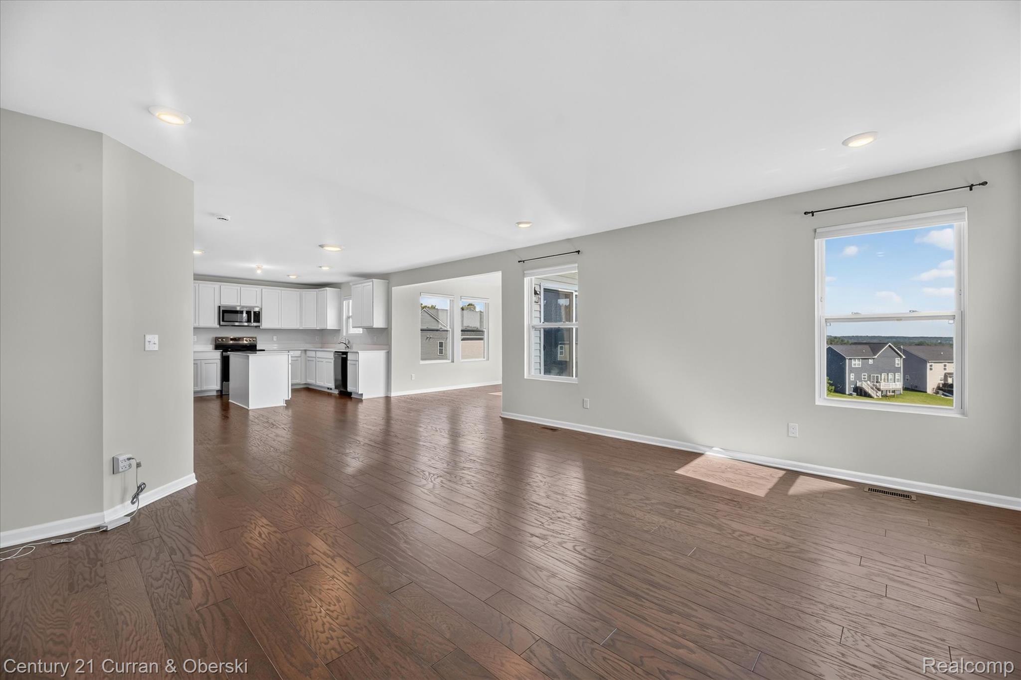 8404 Capstone Drive