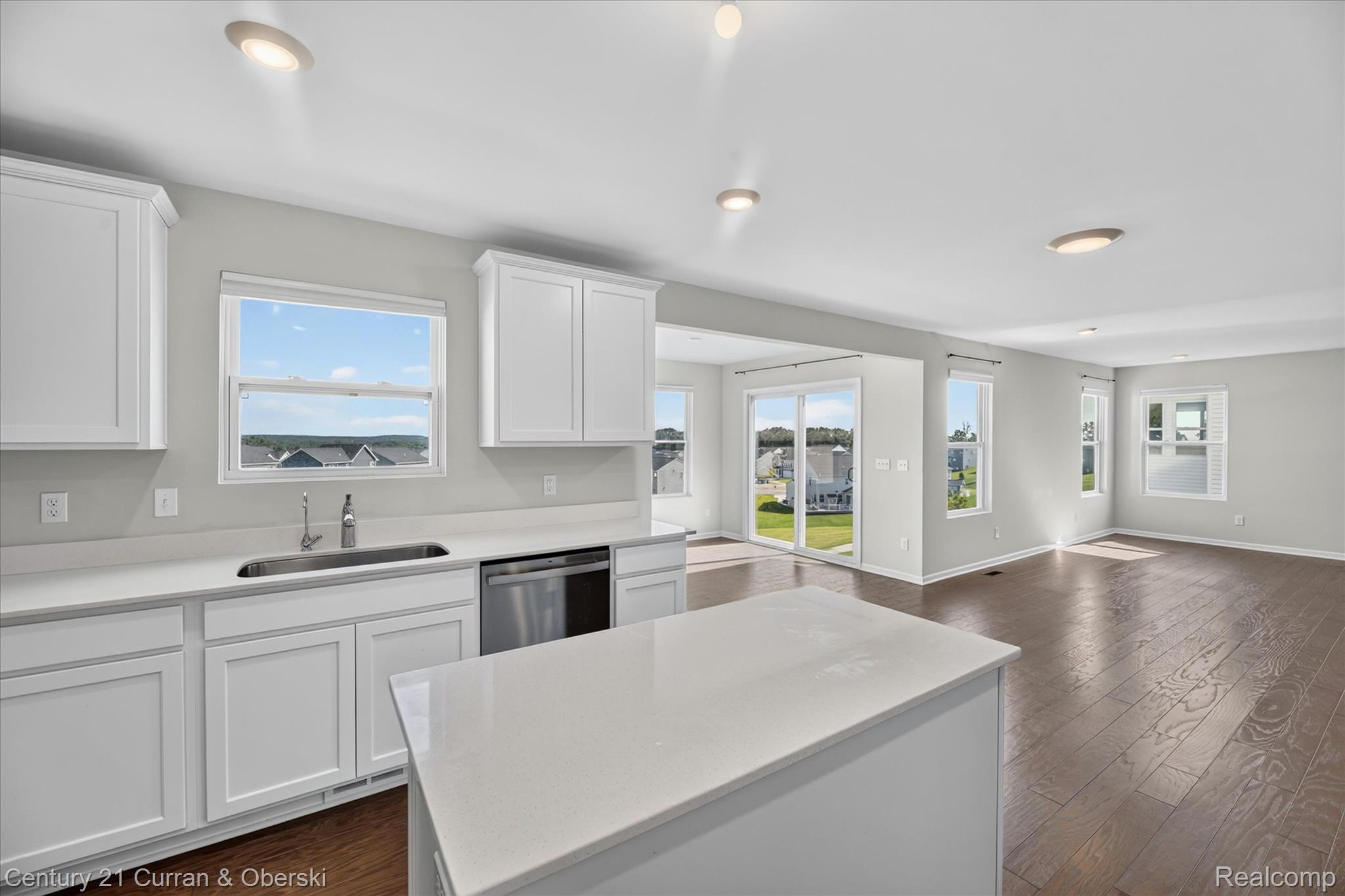 8404 Capstone Drive