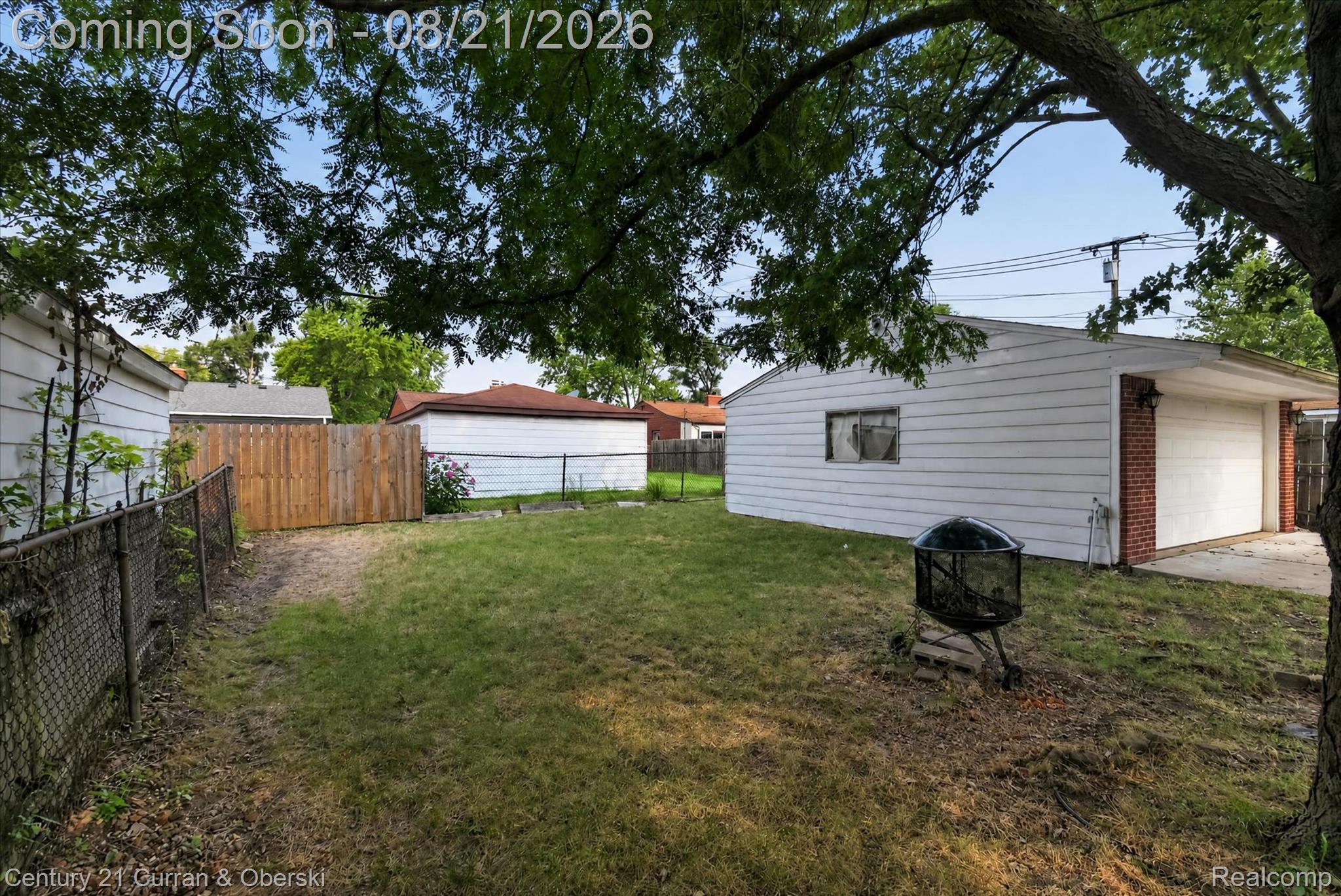 8345 Rickie Lane