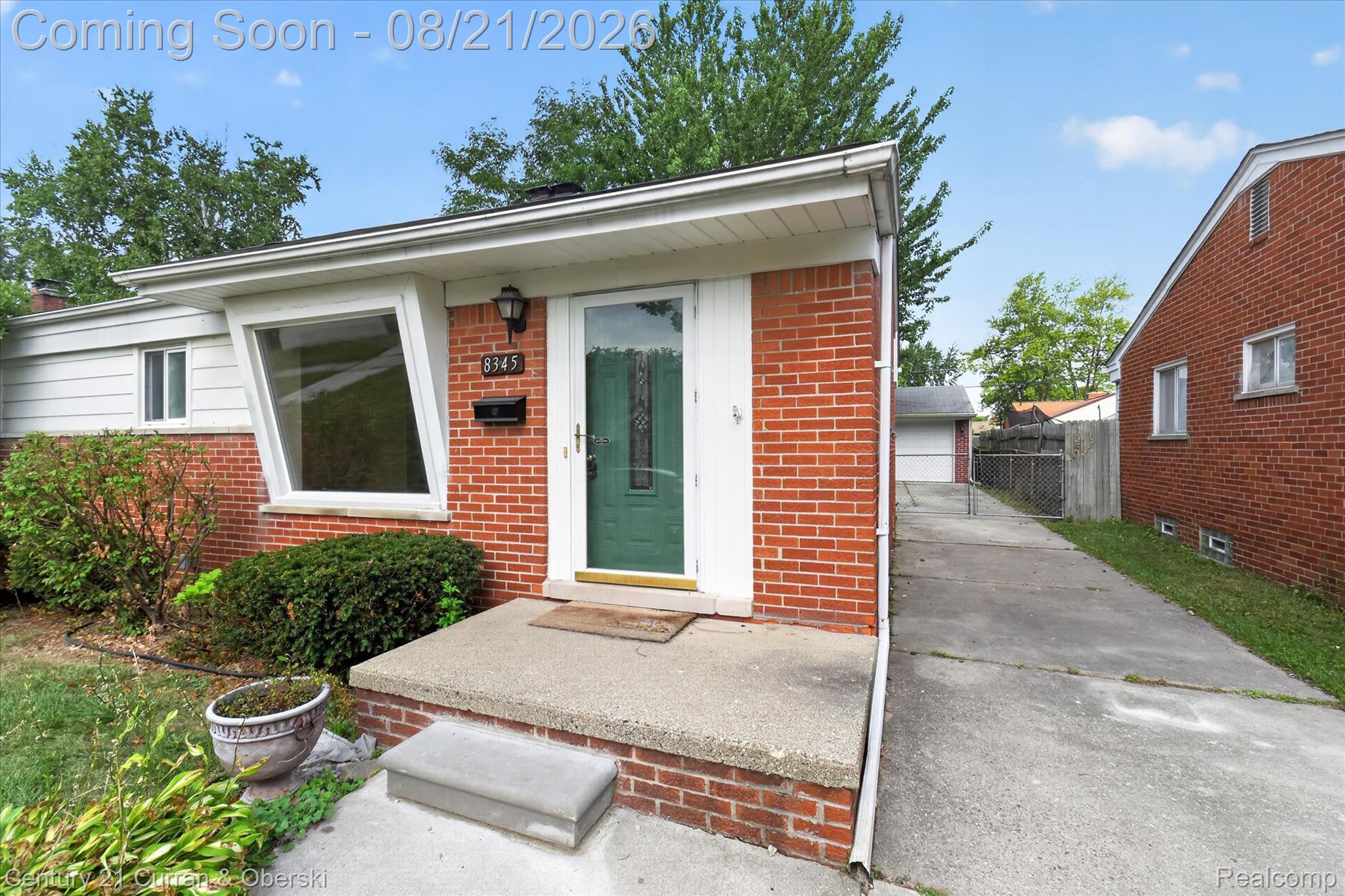 8345 Rickie Lane