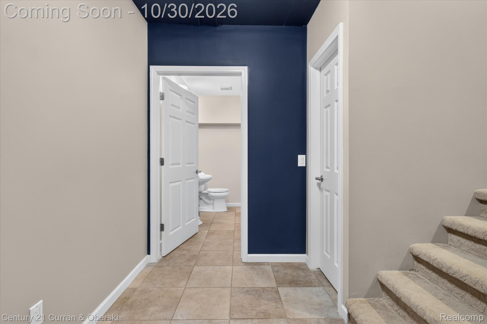 6307 Wildwood LN