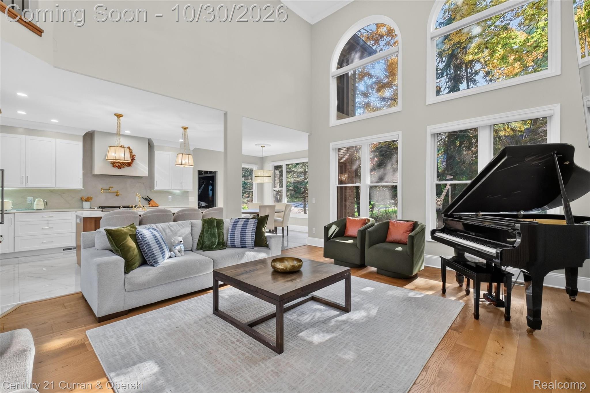 6307 Wildwood LN
